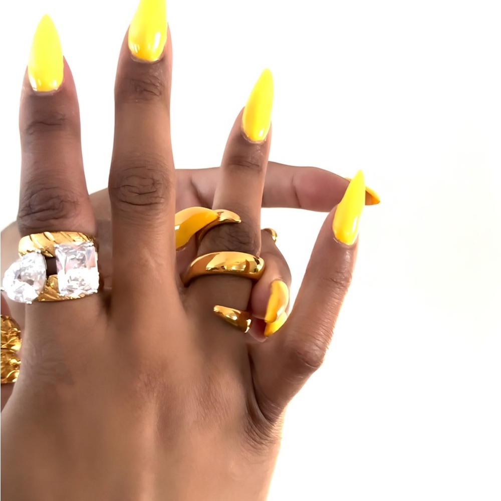 Twist 24k gold plated Stainless Steel Ring